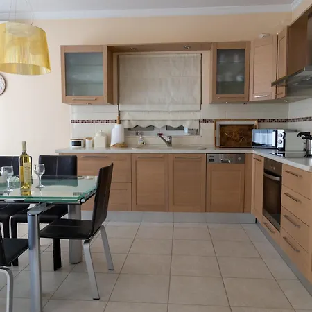 Prázdninový dům Oriana House Nea Tirins