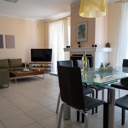 Oriana House Prázdninový dům